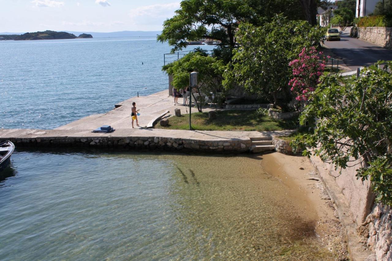 Apartments And Rooms By The Sea Supetarska Draga - Gornja, Rab - 11579 外观 照片