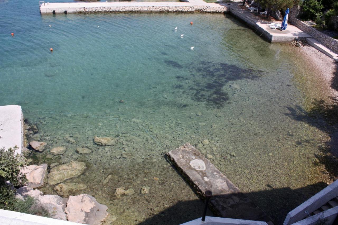 Apartments And Rooms By The Sea Supetarska Draga - Gornja, Rab - 11579 外观 照片