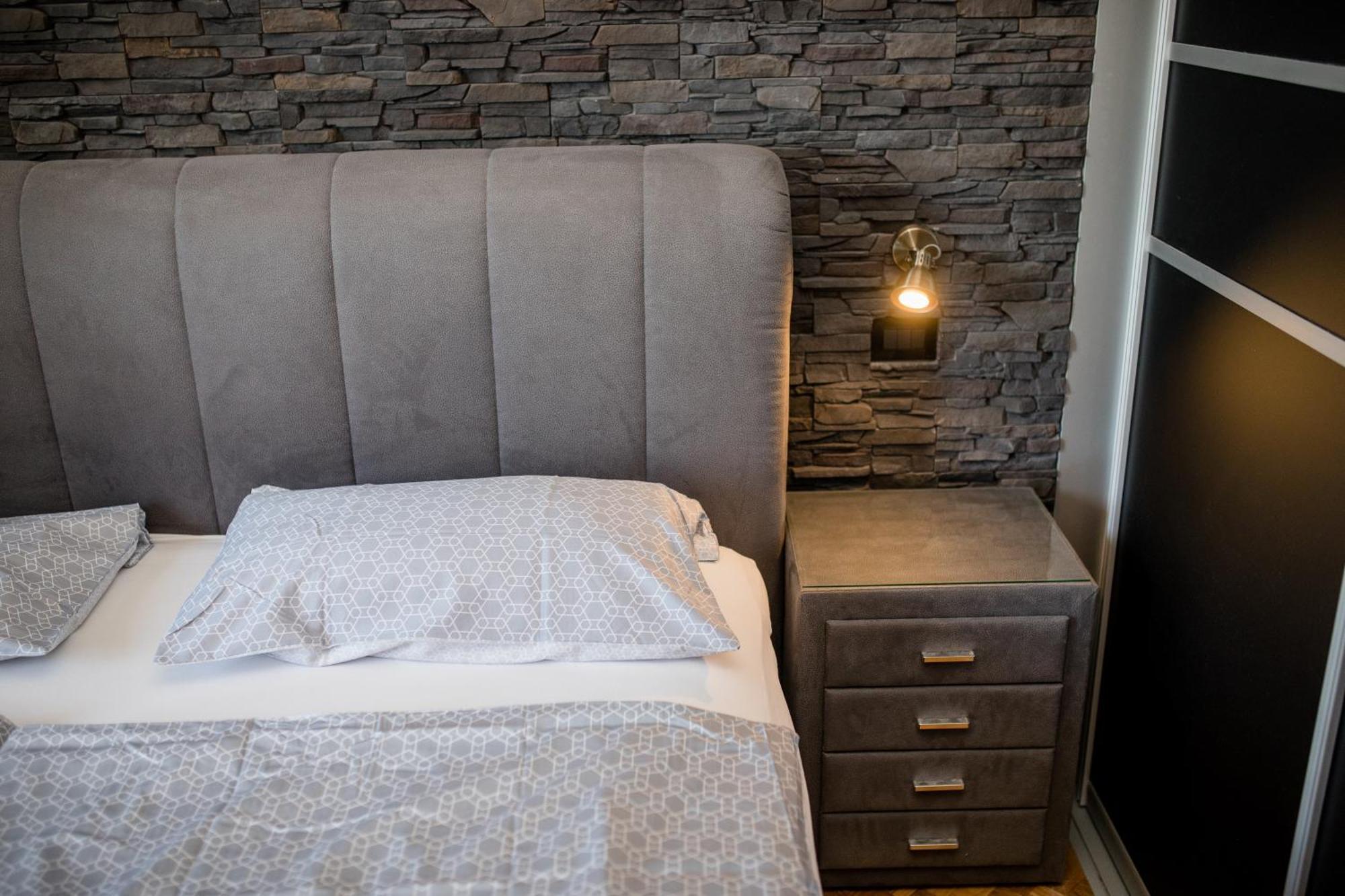 Apartments And Rooms By The Sea Supetarska Draga - Gornja, Rab - 11579 客房 照片